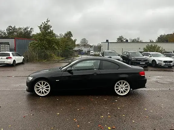 BMW 330I 2007 photo 4