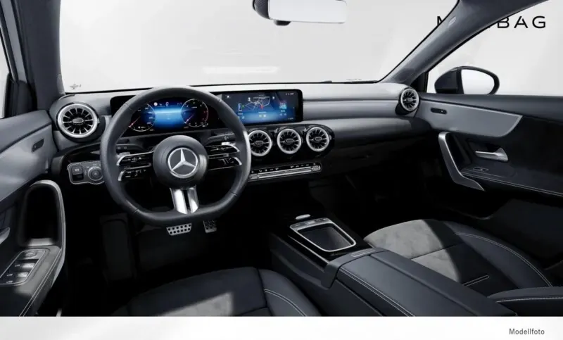 Mercedes-Benz A-Class 2025 photo 3