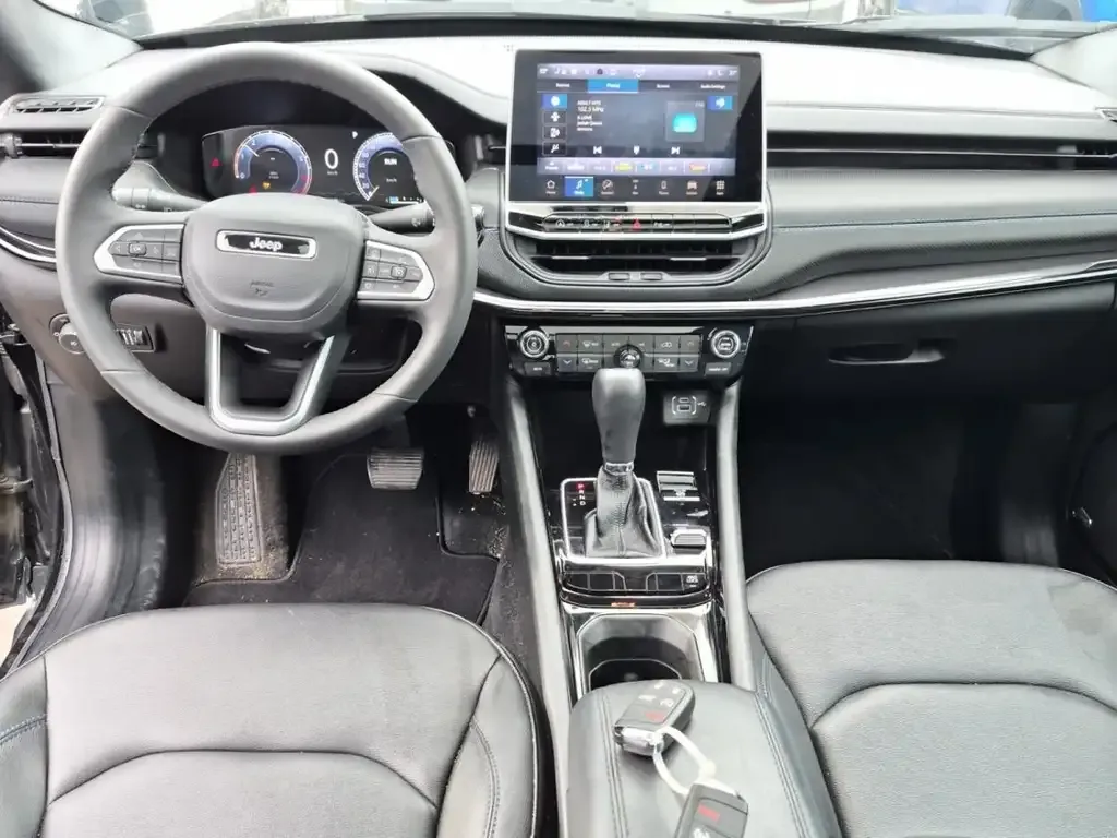 Jeep Compass 2026 photo 2