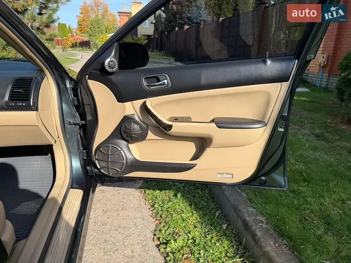 Honda Accord 2006 photo 4