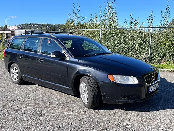 Volvo V70 2011 photo 5