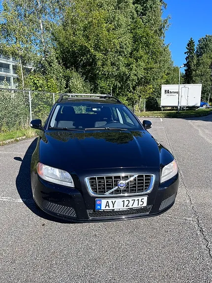 Volvo V70 2011 photo 4