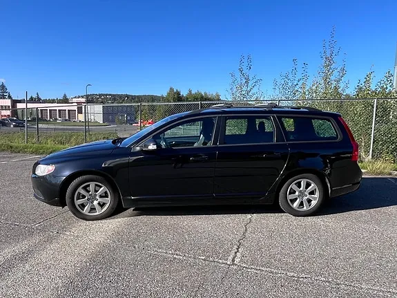 Volvo V70 2011 photo 3
