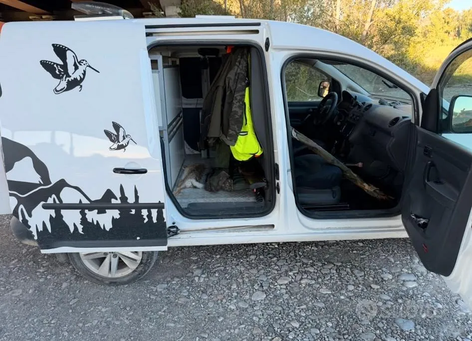 Volkswagen Caddy 2013 photo 2
