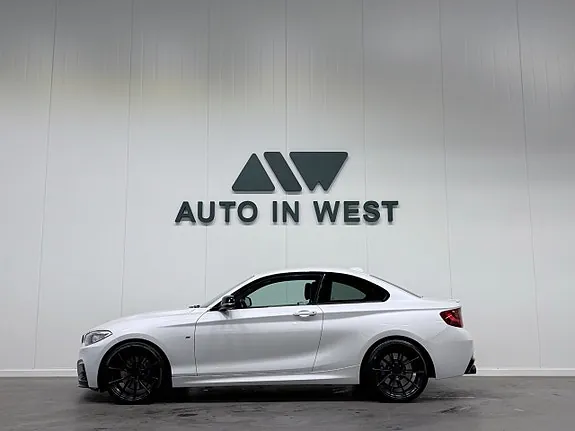 BMW M235I 2014 photo 3