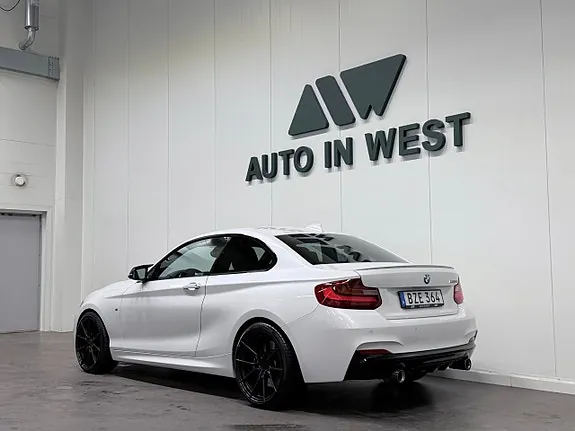 BMW M235I 2014 photo 4