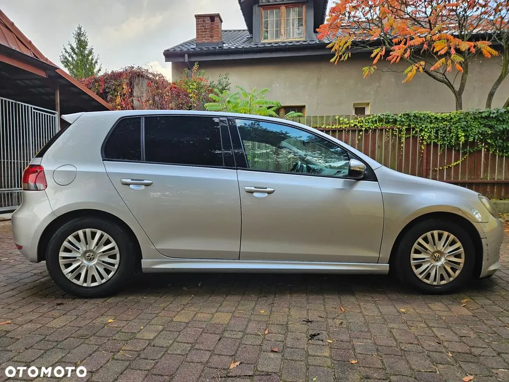 Volkswagen Golf 2009 photo 2