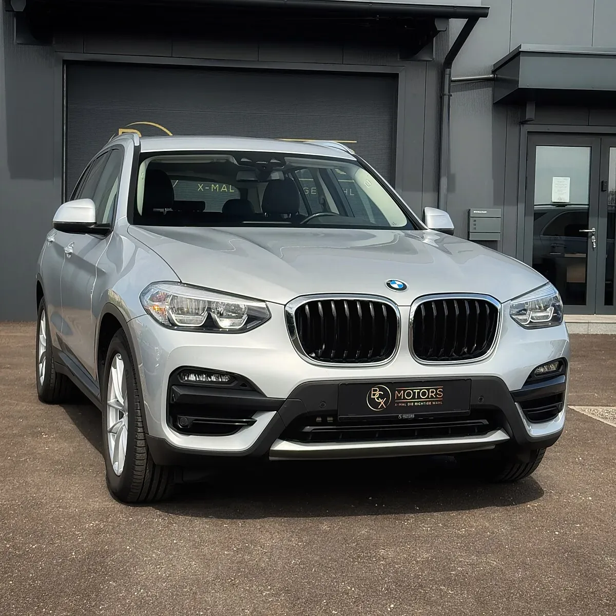 BMW X3 2021 photo 2