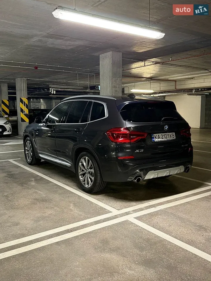 BMW X3 2019 photo 3