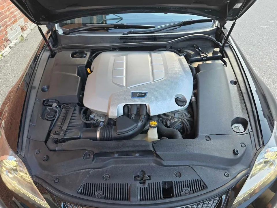 Lexus Is F 2009 photo 4