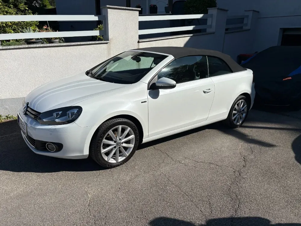 Volkswagen Golf 2015 photo 2