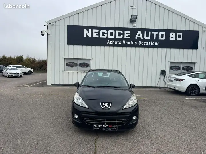 Peugeot 207 2009 photo 2