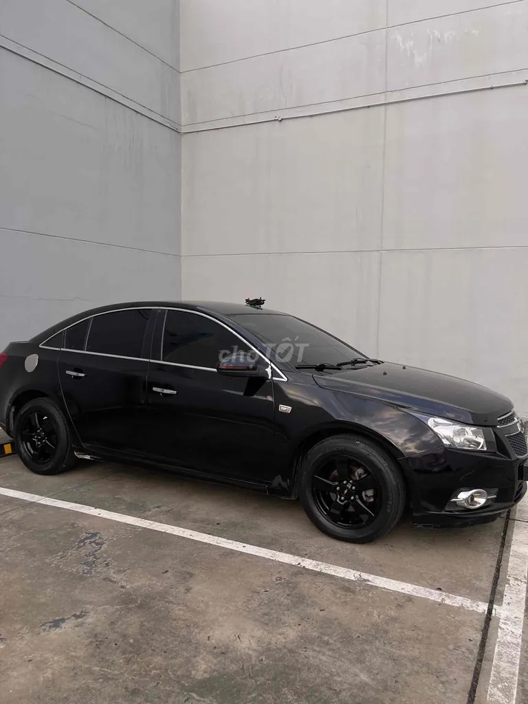 Chevrolet Cruze 2011 photo 3