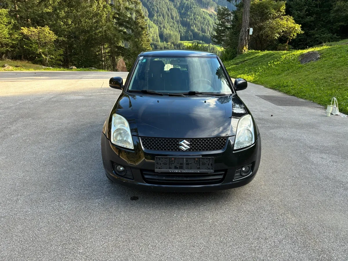 Suzuki Swift 2009 photo 2