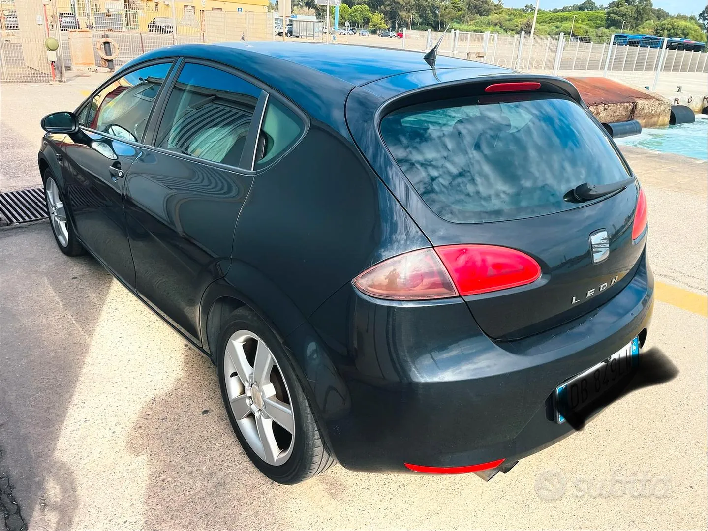 Seat Leon 2006 photo 4