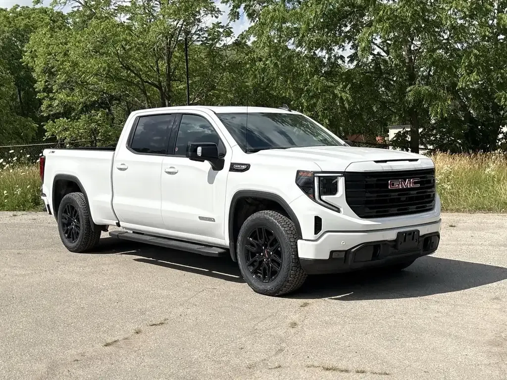 GMC Sierra 1500 2026 photo 2