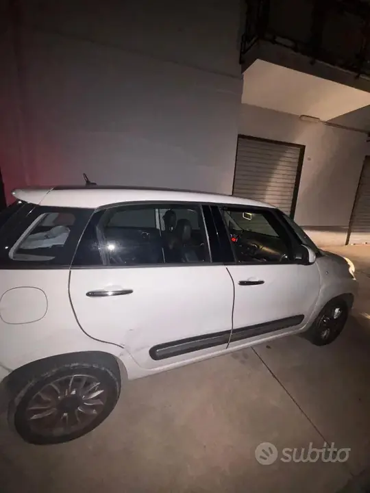 Fiat 500L 2014 photo 4