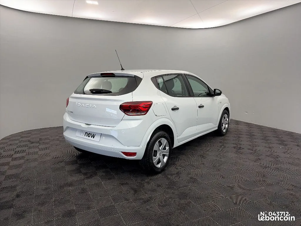 Dacia Sandero 2023 photo 4