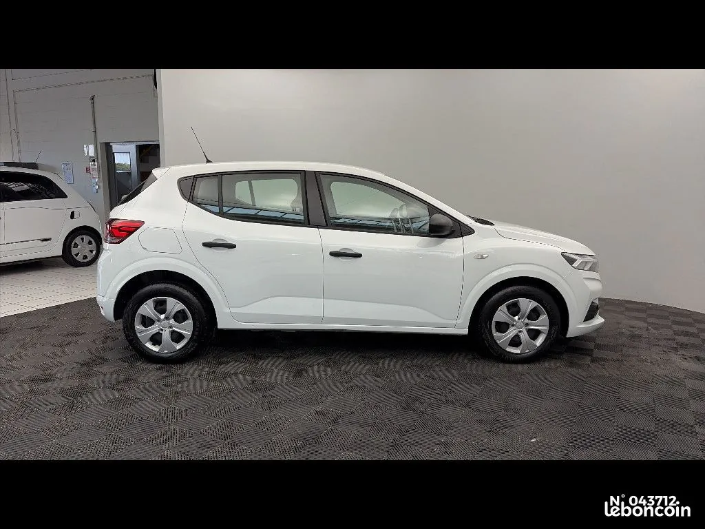 Dacia Sandero 2023 photo 5