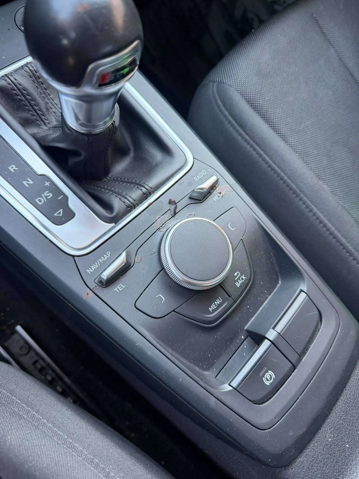 Audi Q2 2018 photo 5