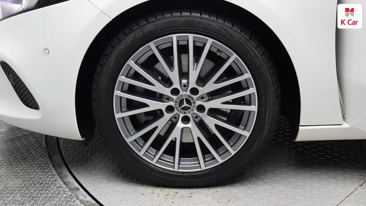 Mercedes-Benz A-Class 2021 photo 5