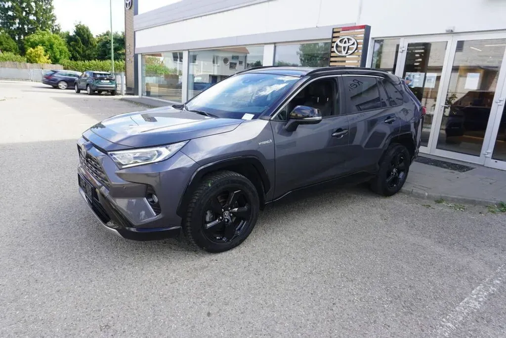 Toyota Rav4 2021 photo 2