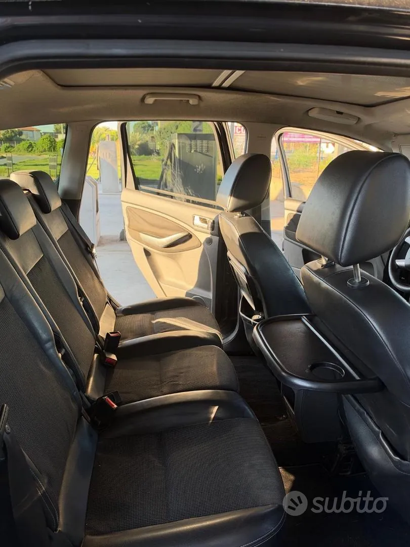 Ford C-Max 2009 photo 5