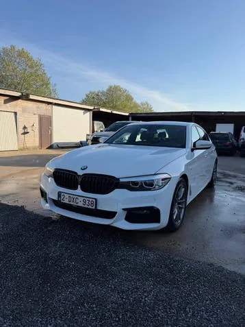 BMW G30