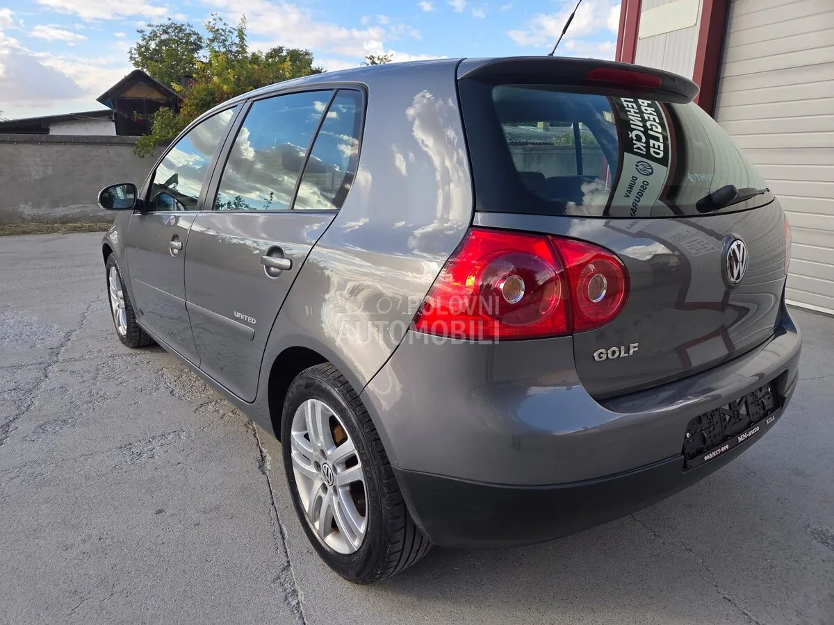 Volkswagen Golf 5 2008 photo 5