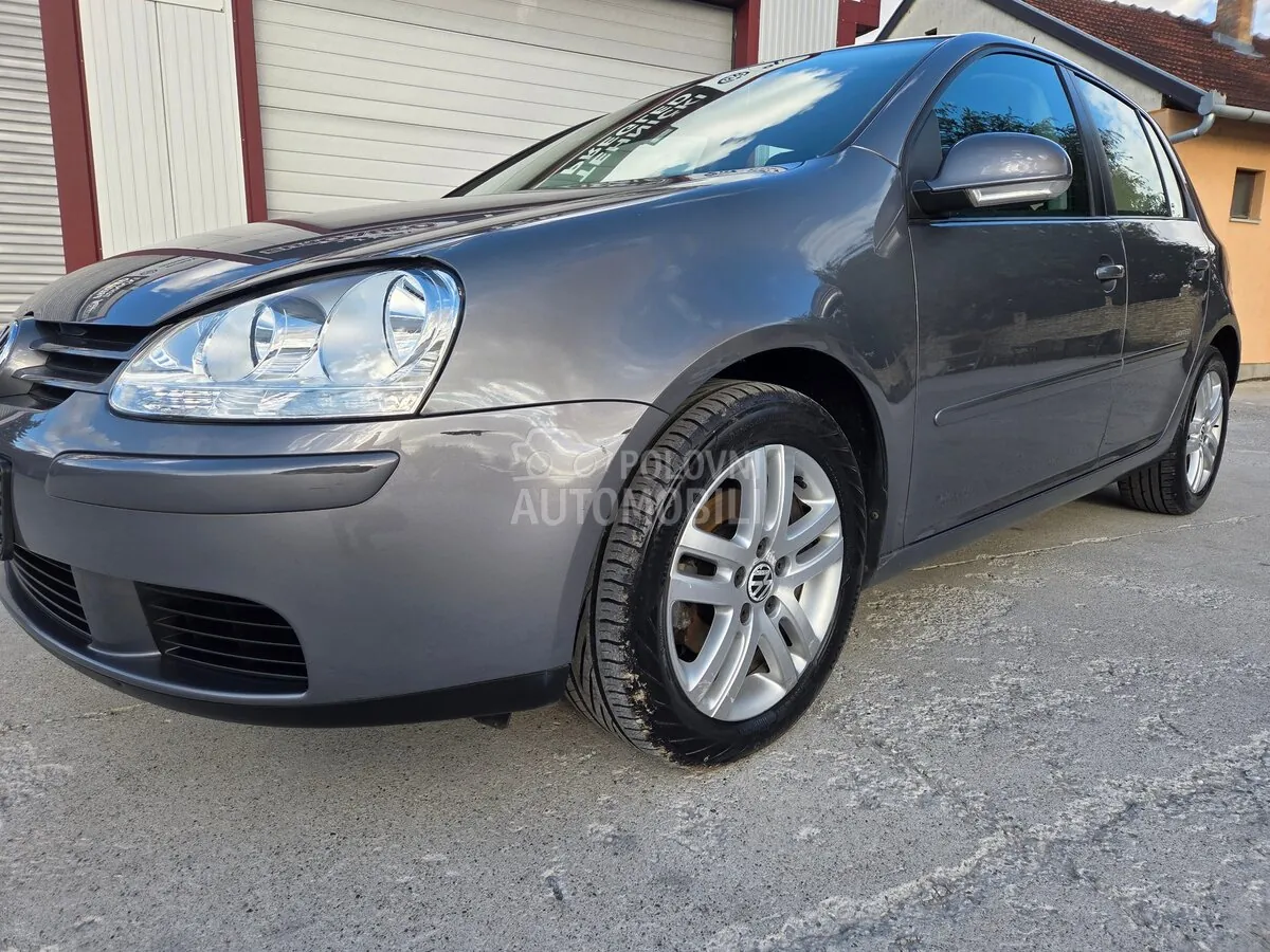 Volkswagen Golf 5 2008 photo 2