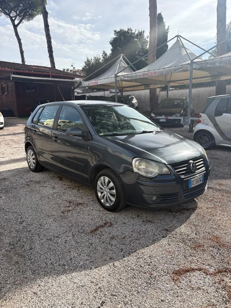 Volkswagen Polo 2006 photo 3