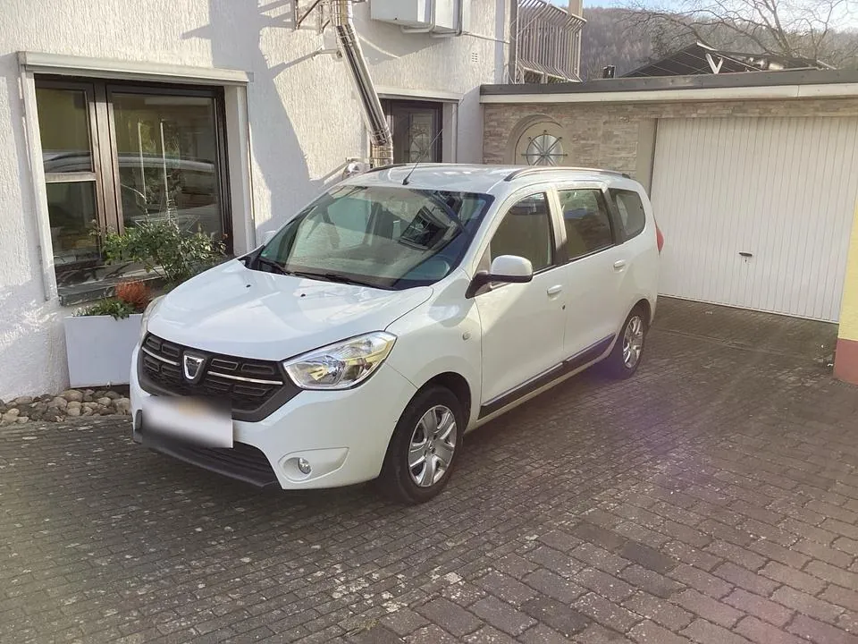 Dacia Lodgy