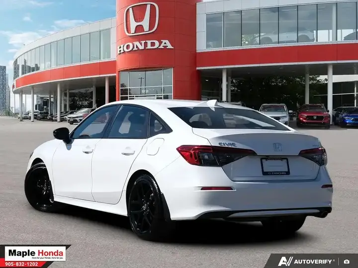 Honda Civic 2024 photo 4