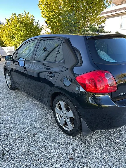 Toyota Auris 2008 photo 4