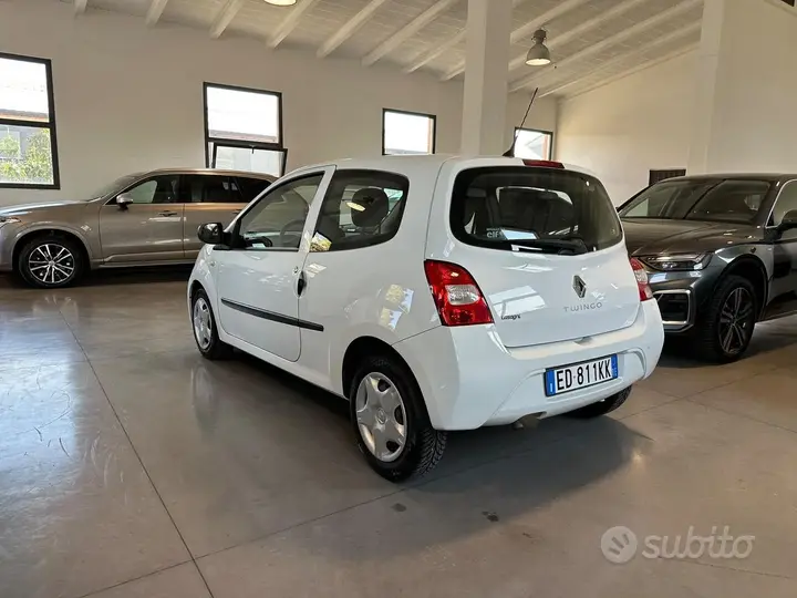 Renault Twingo 2011 photo 5