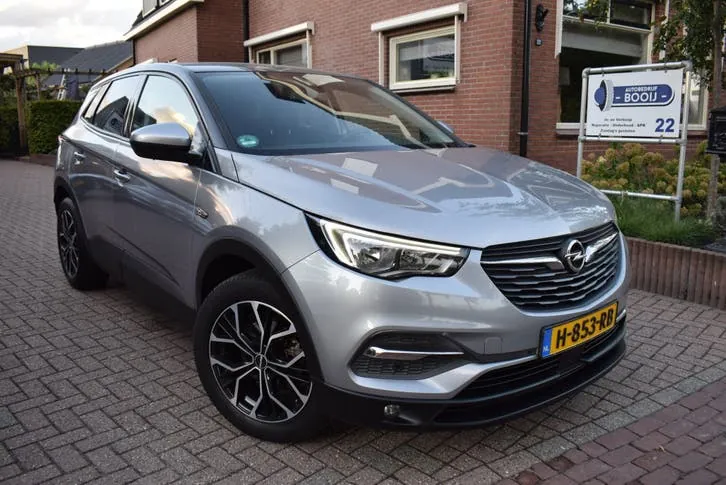 Opel Grandland X 2018 photo 2