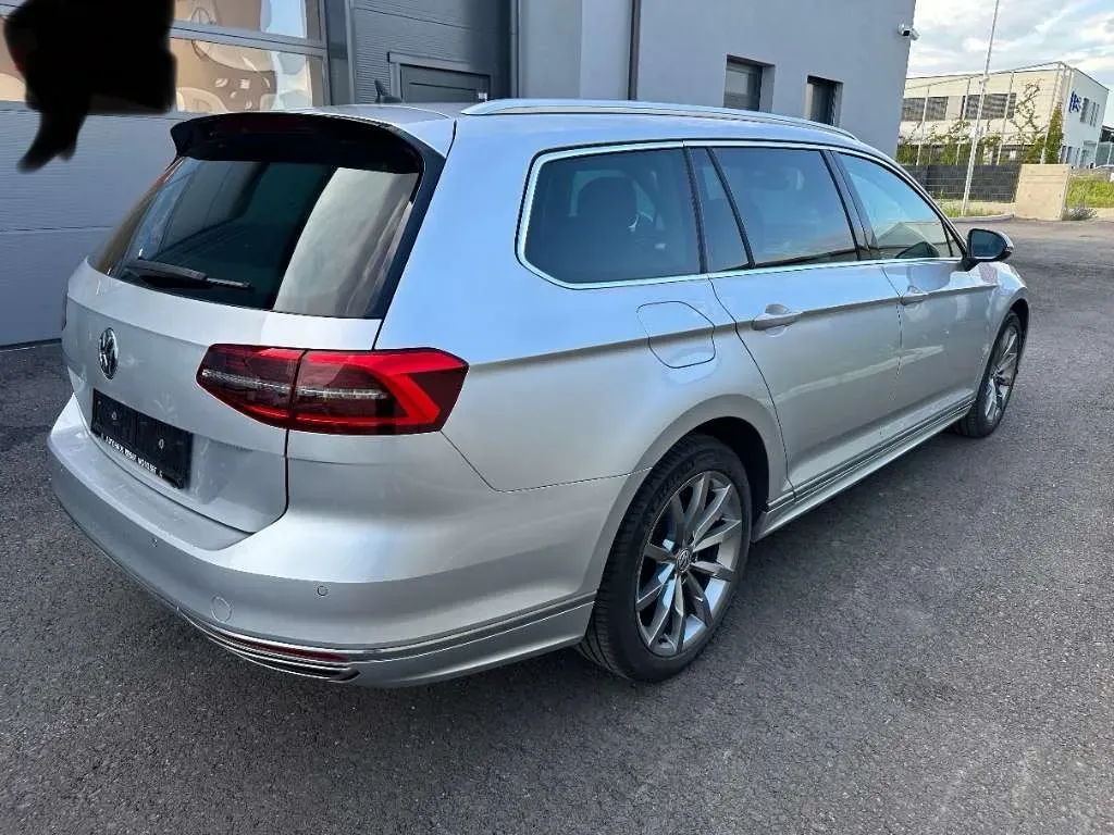 Volkswagen Passat 2018 photo 3
