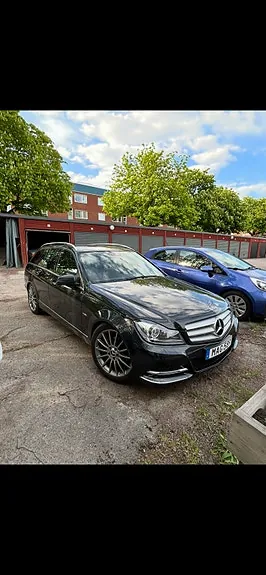 Mercedes-Benz C180