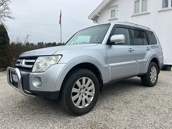 Mitsubishi Pajero 2007 photo 2