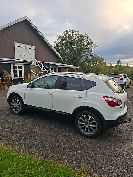 Nissan Qashqai 2012 photo 5