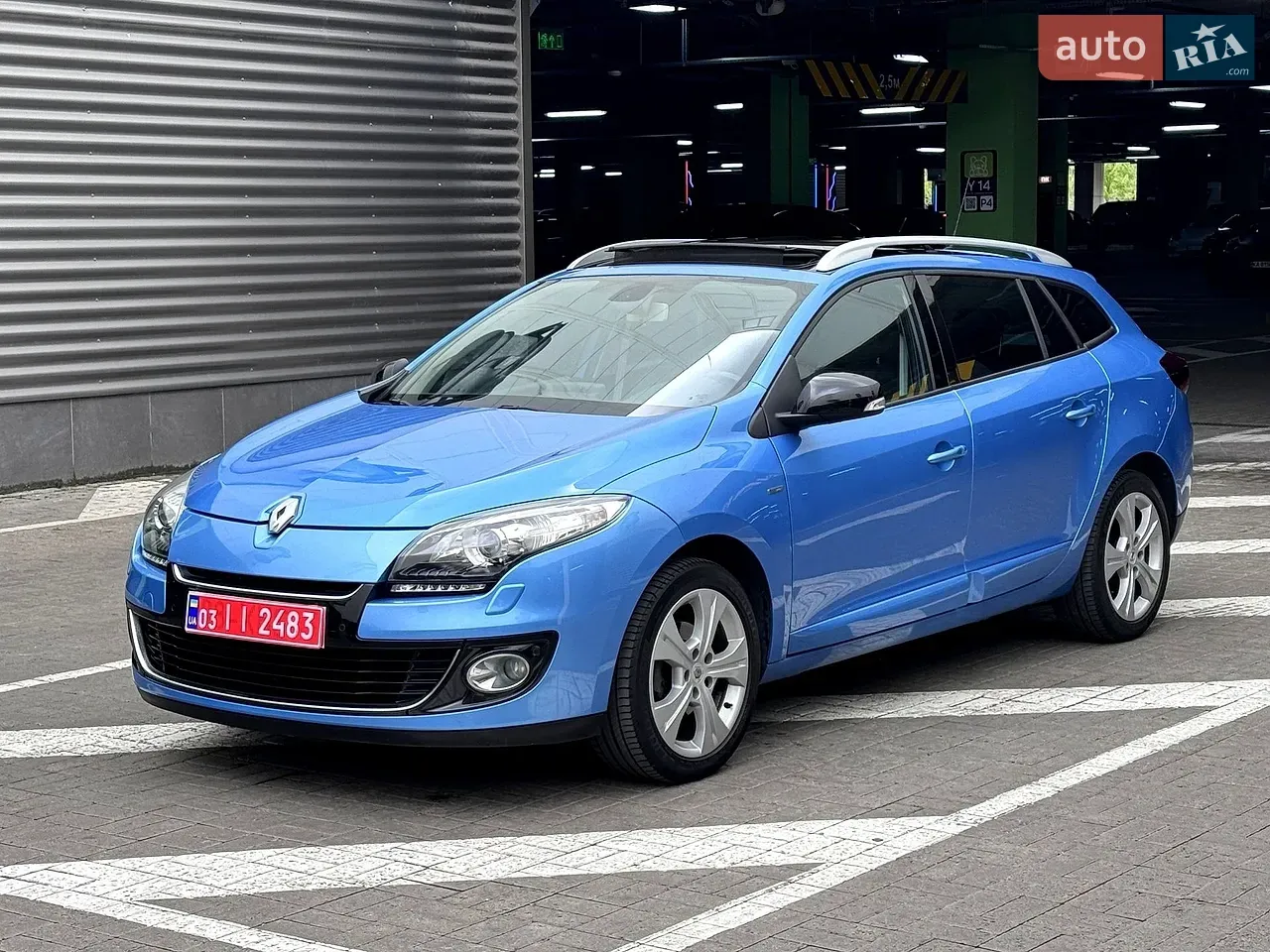 Renault Megane 2012 photo 2
