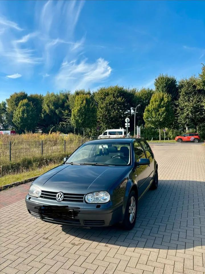 Volkswagen Golf 4