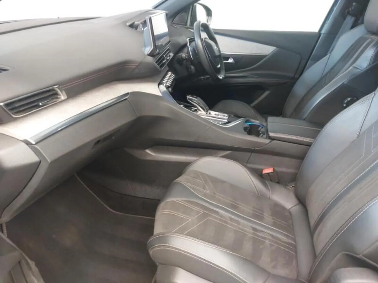 Peugeot 5008 2021 photo 5
