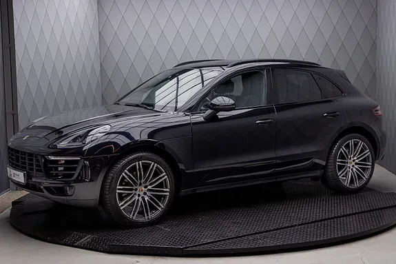 Porsche Macan 2018 photo 2