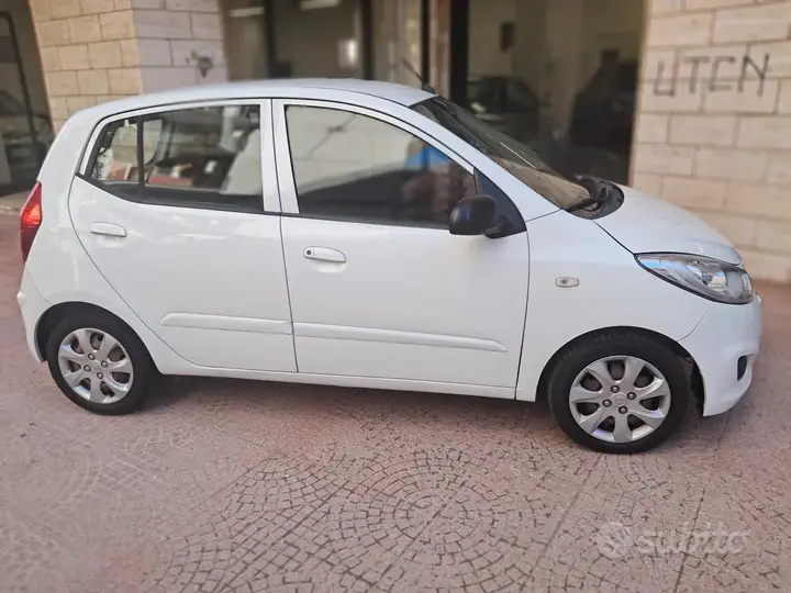 Hyundai I10 2012 photo 5