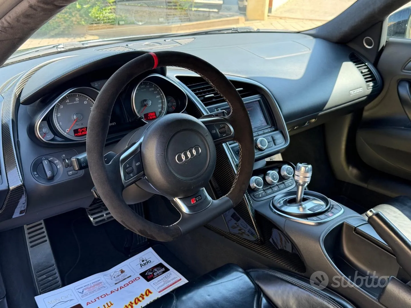 Audi R8 2009 photo 5