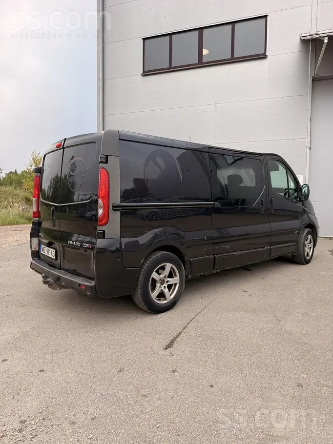 Opel Vivaro 2006 photo 4