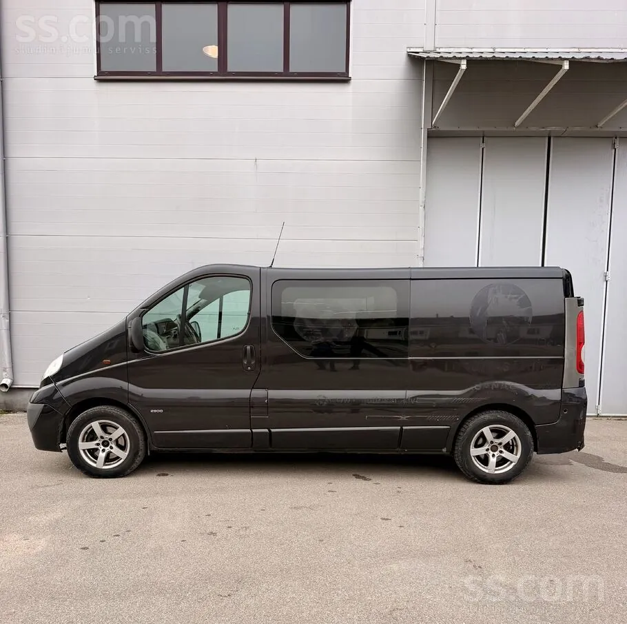Opel Vivaro 2006 photo 5