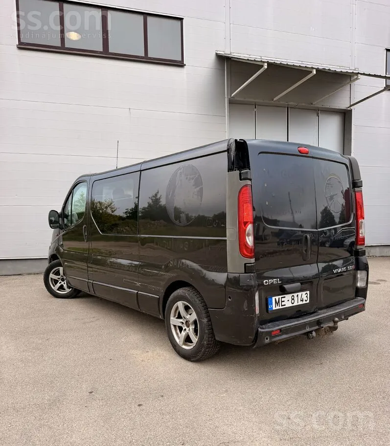 Opel Vivaro 2006 photo 3