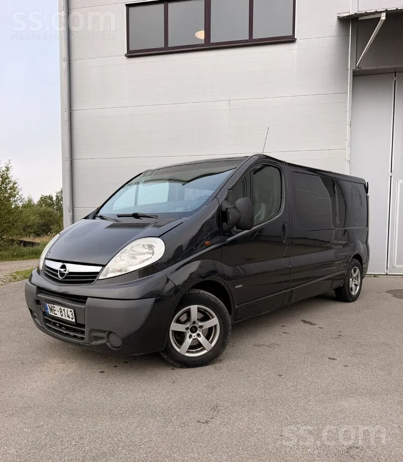 Opel Vivaro 2006 photo 2